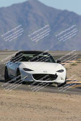 media/Oct-24-2025-Doghouse Garage (Fri) [[783d2ff07a]]/3-Intermediate/Session 3 (Turn 12)/